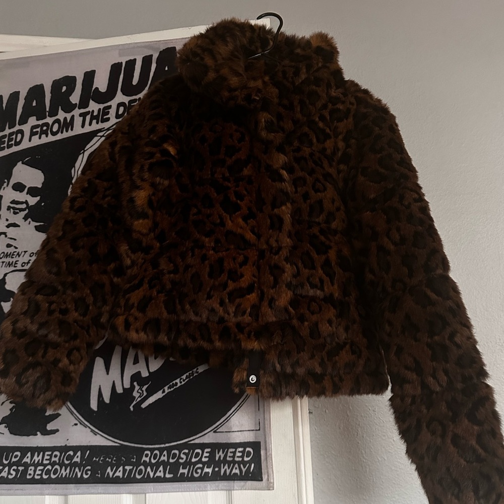 Size small, mini puffer